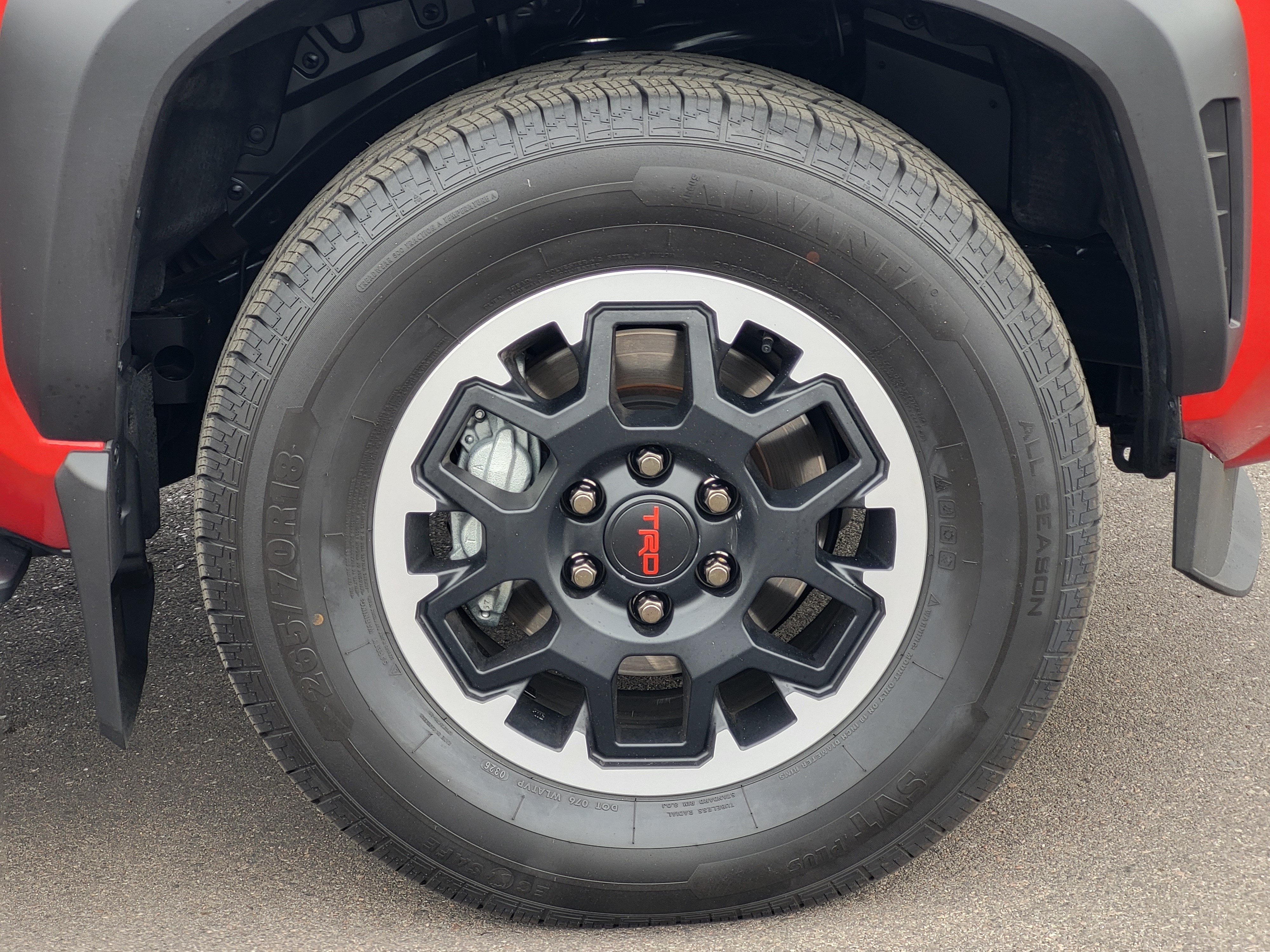 Certified 2025 Toyota 4Runner TRD Off-Road Premium w/ Tow Technology Package AWD/4WD image 8