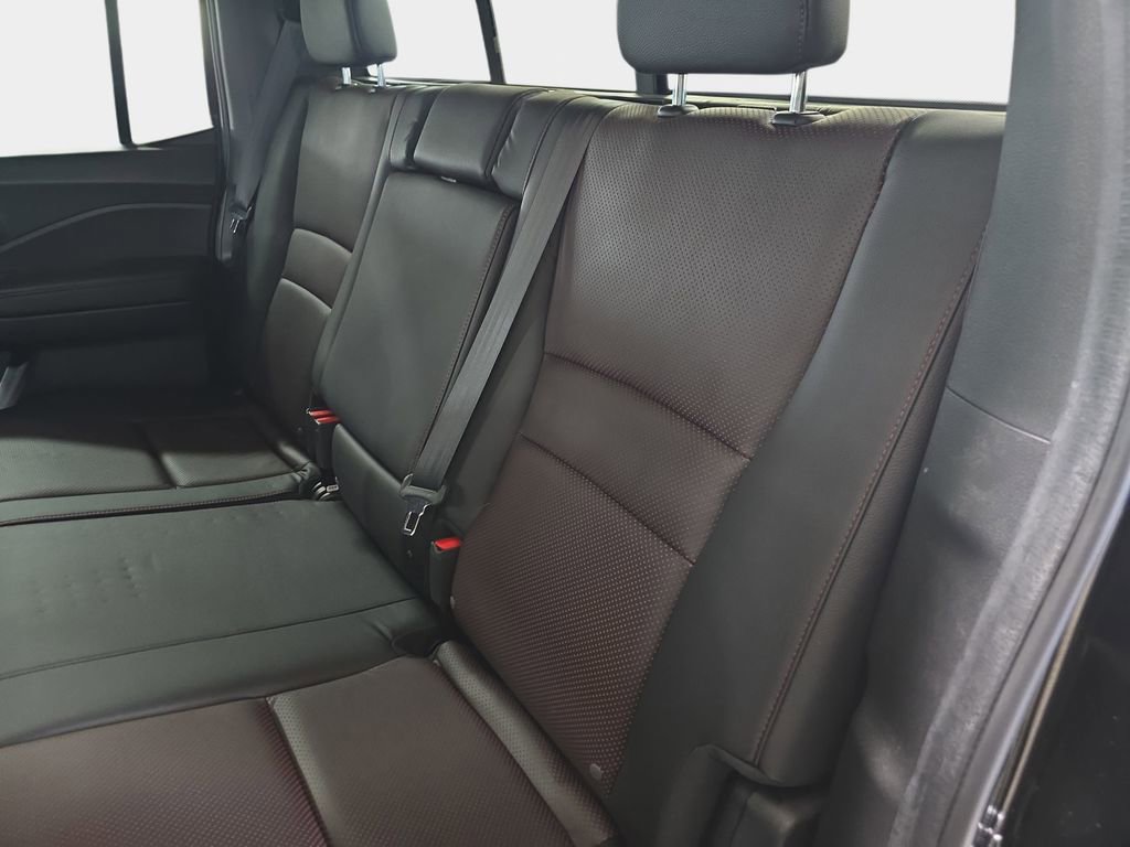 Used 2021 Honda Ridgeline Black Edition image 14