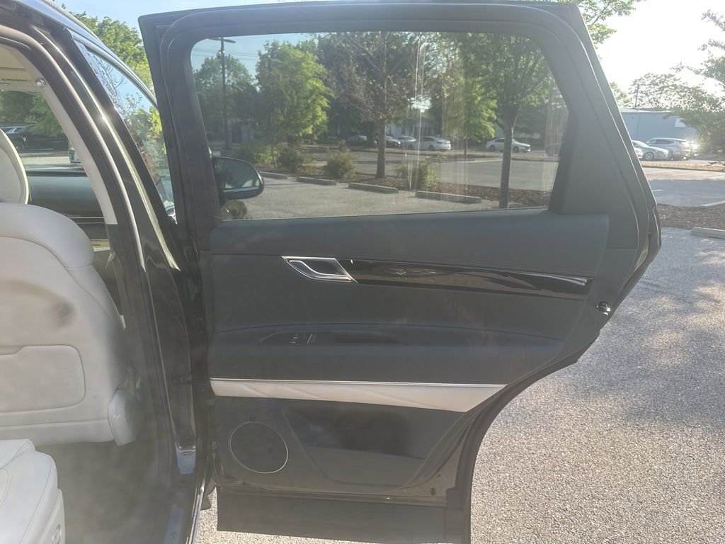 New 2025 Genesis GV80 2.5T Standard image 37