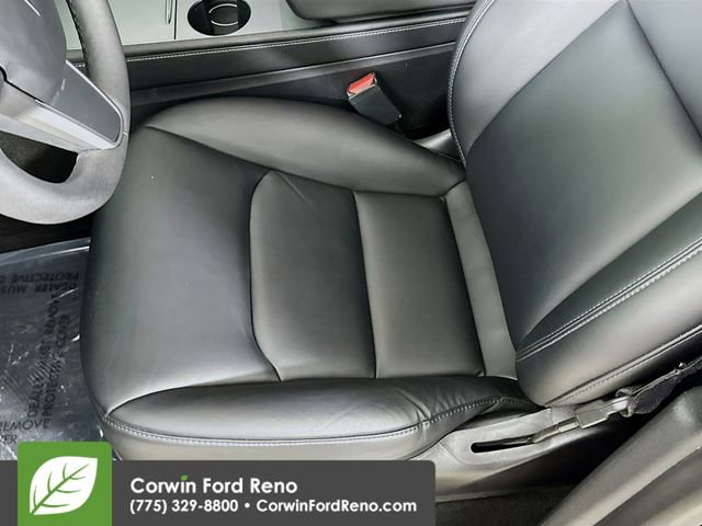 Used 2021 Tesla Model Y Long Range AWD/4WD image 18