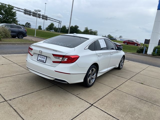 Used 2018 Honda Accord EX image 9