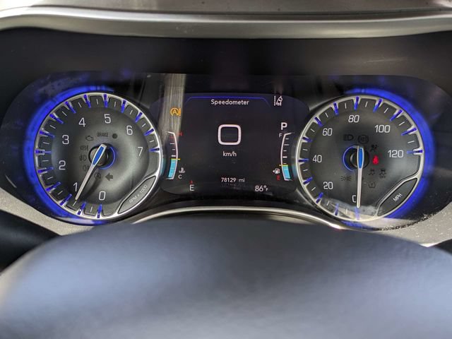 Used 2021 Chrysler Pacifica Touring-L FWD image 31