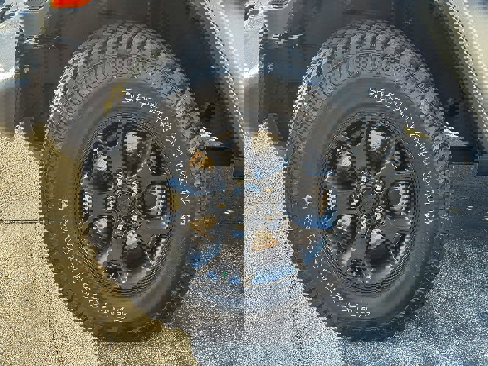 Used 2023 Jeep Wrangler Willys image 8