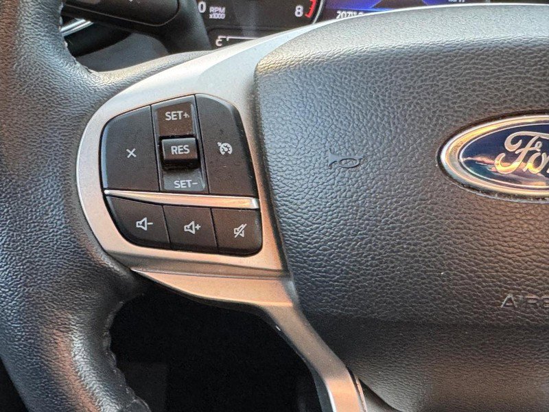 Used 2023 Ford Explorer XLT w/ Equipment Group 202A image 20