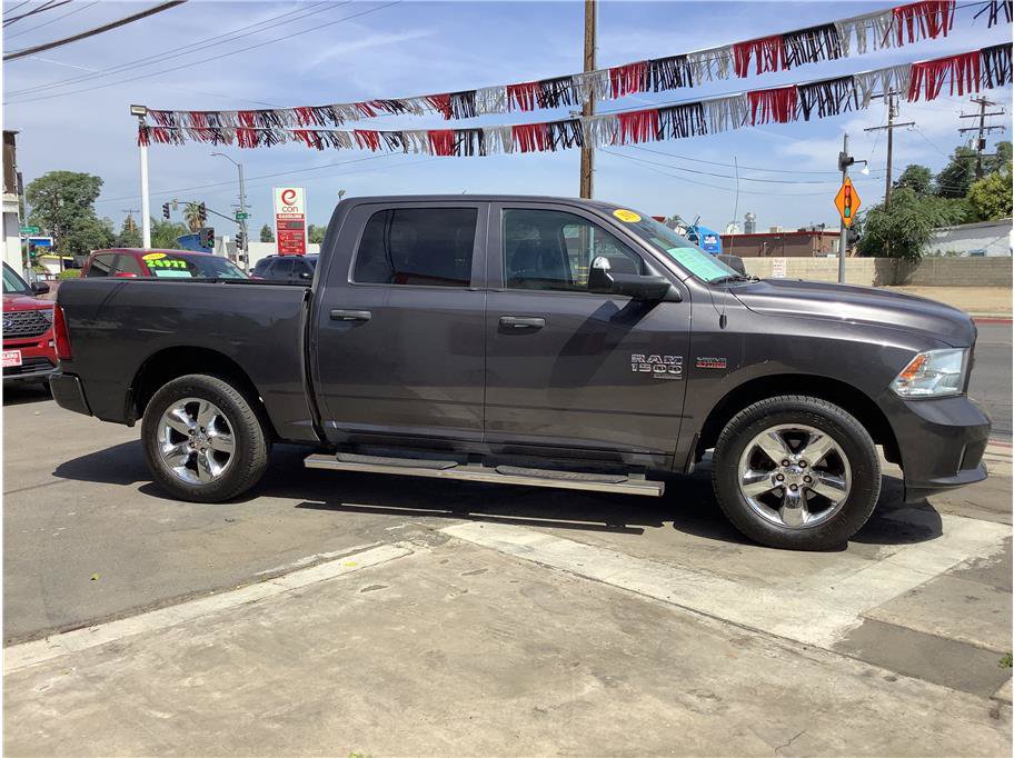 Used 2019 RAM 1500 Express w/ Express Value Package RWD image 5