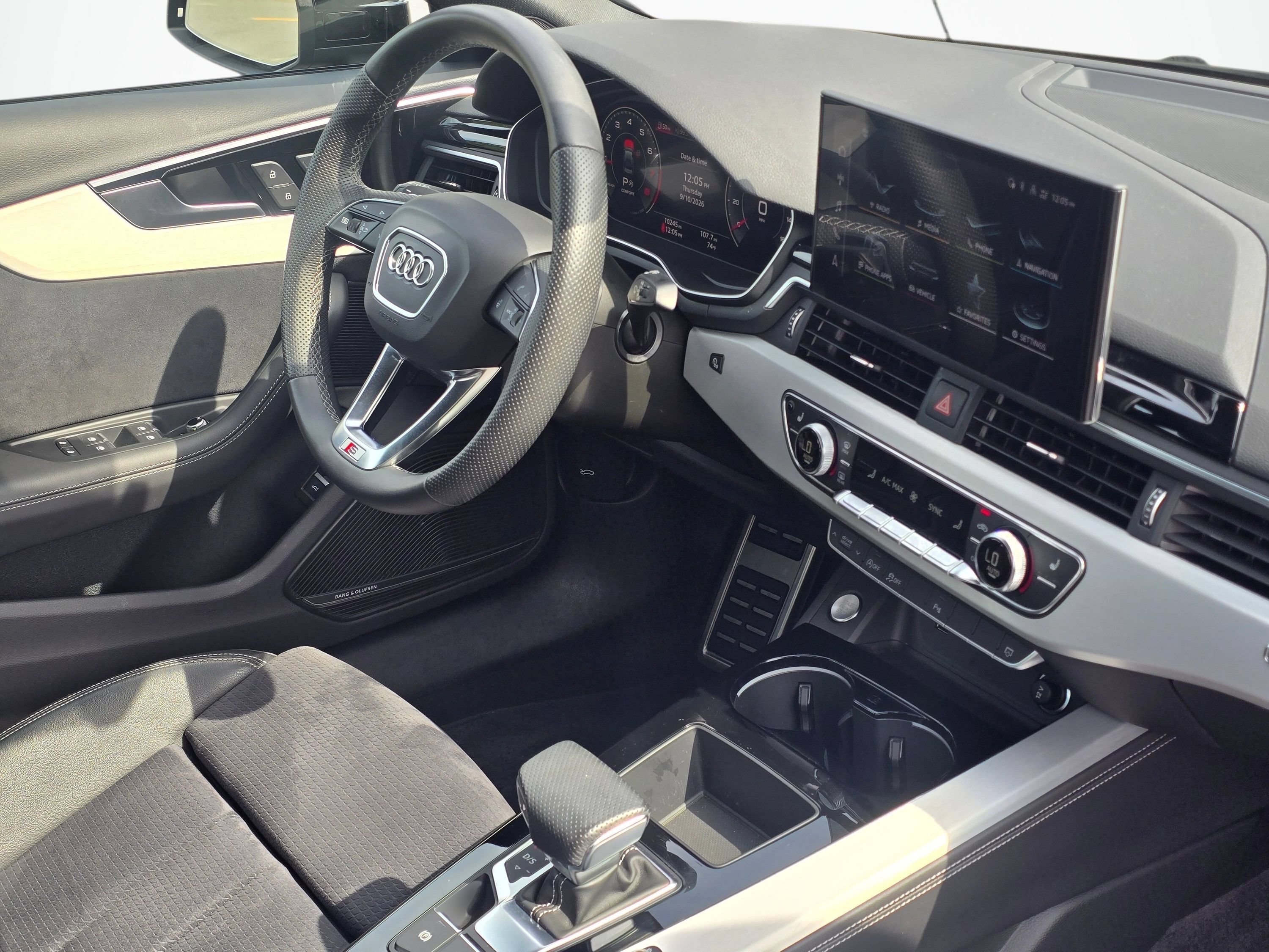 Used 2023 Audi A4 2.0T Premium Plus w/ Premium Plus Package AWD/4WD image 27