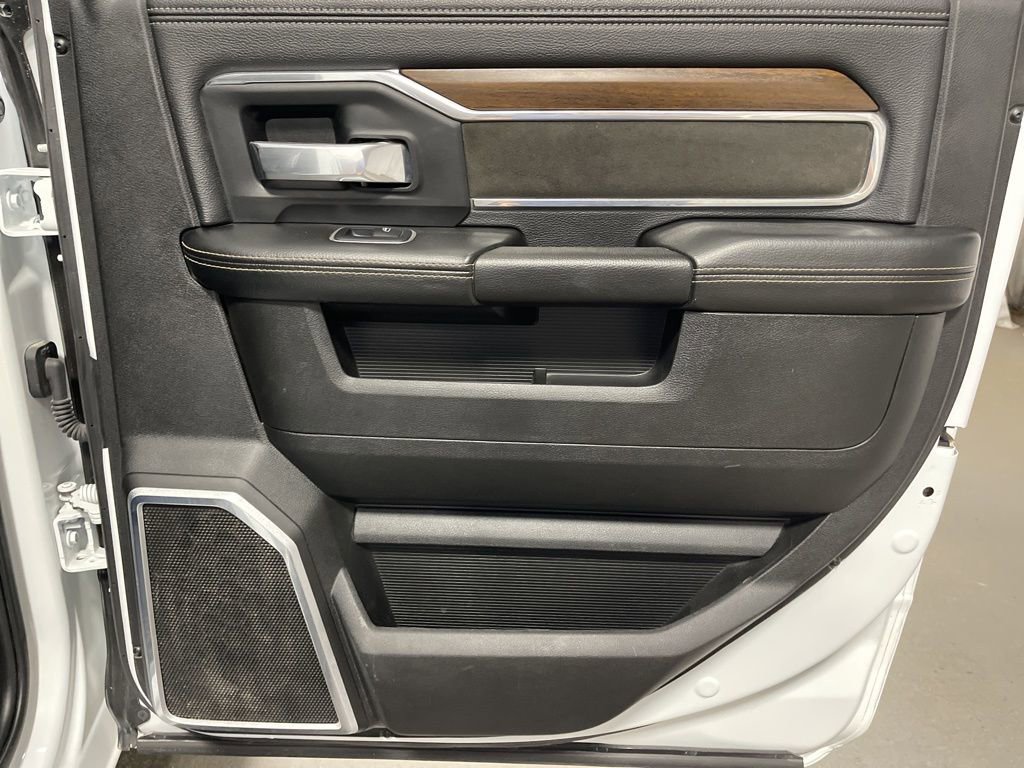 Used 2024 RAM 2500 Laramie image 14