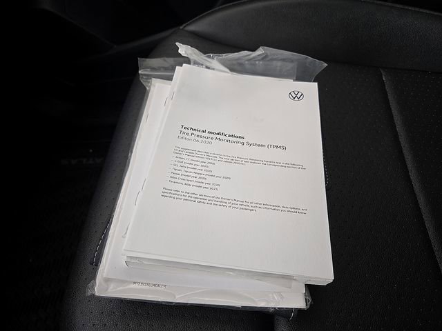 Used 2021 Volkswagen Atlas SE image 25