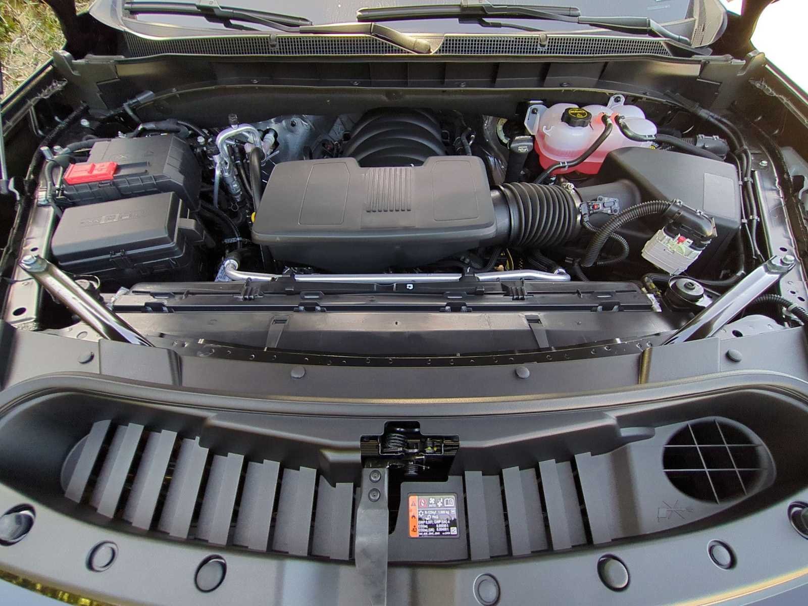 New 2026 Chevrolet Suburban LS RWD image 28