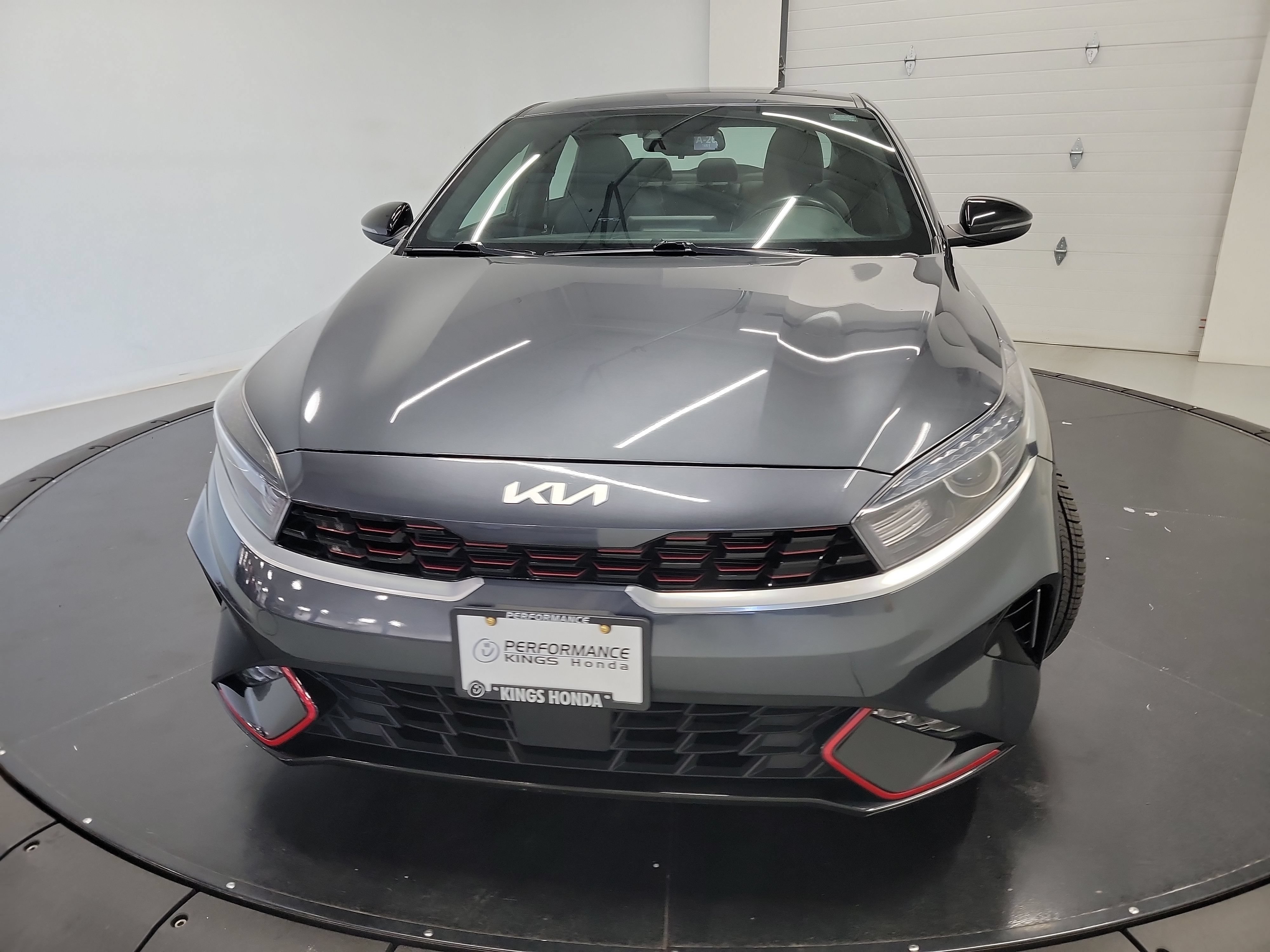 Used 2023 Kia Forte GT-Line w/ GT-Line Premium Package FWD image 2