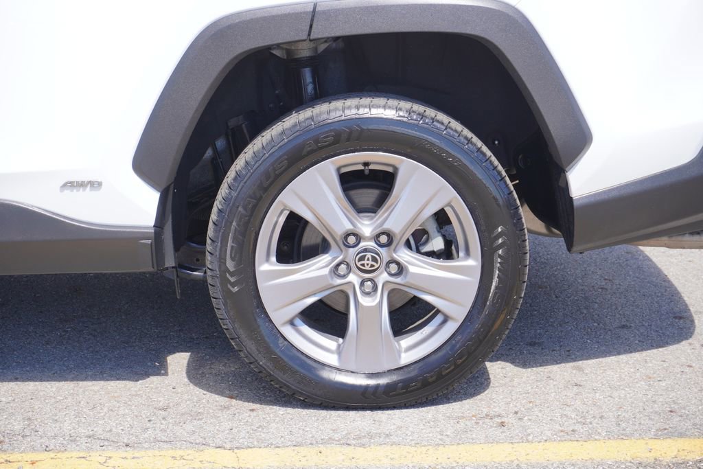 Used 2023 Toyota RAV4 XLE image 11