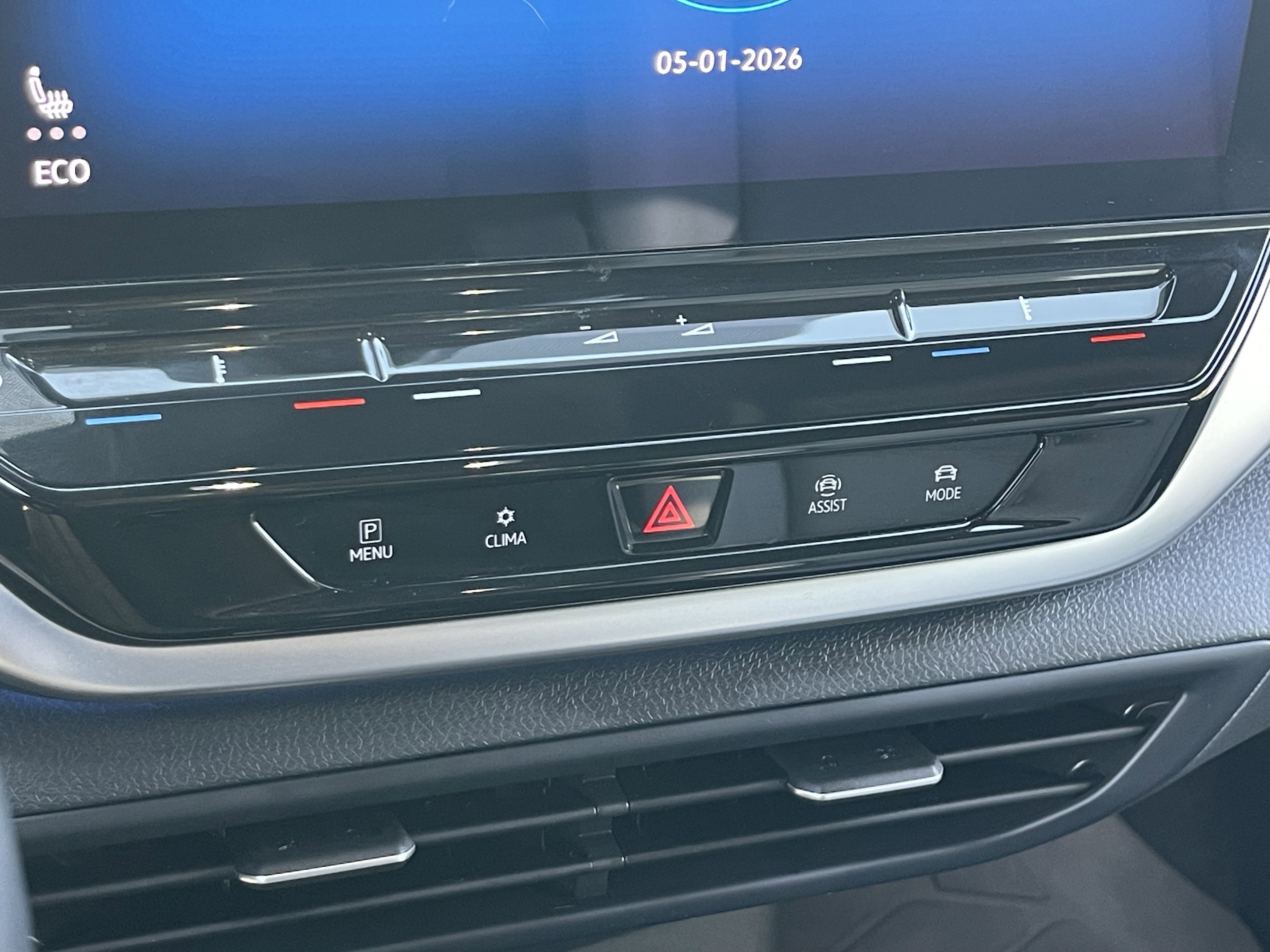 Used 2021 Volkswagen ID.4 Pro S w/ Gradient Package AWD/4WD image 26