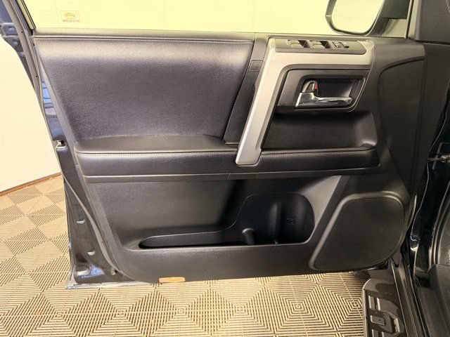 Used 2019 Toyota 4Runner SR5 Premium AWD/4WD image 11