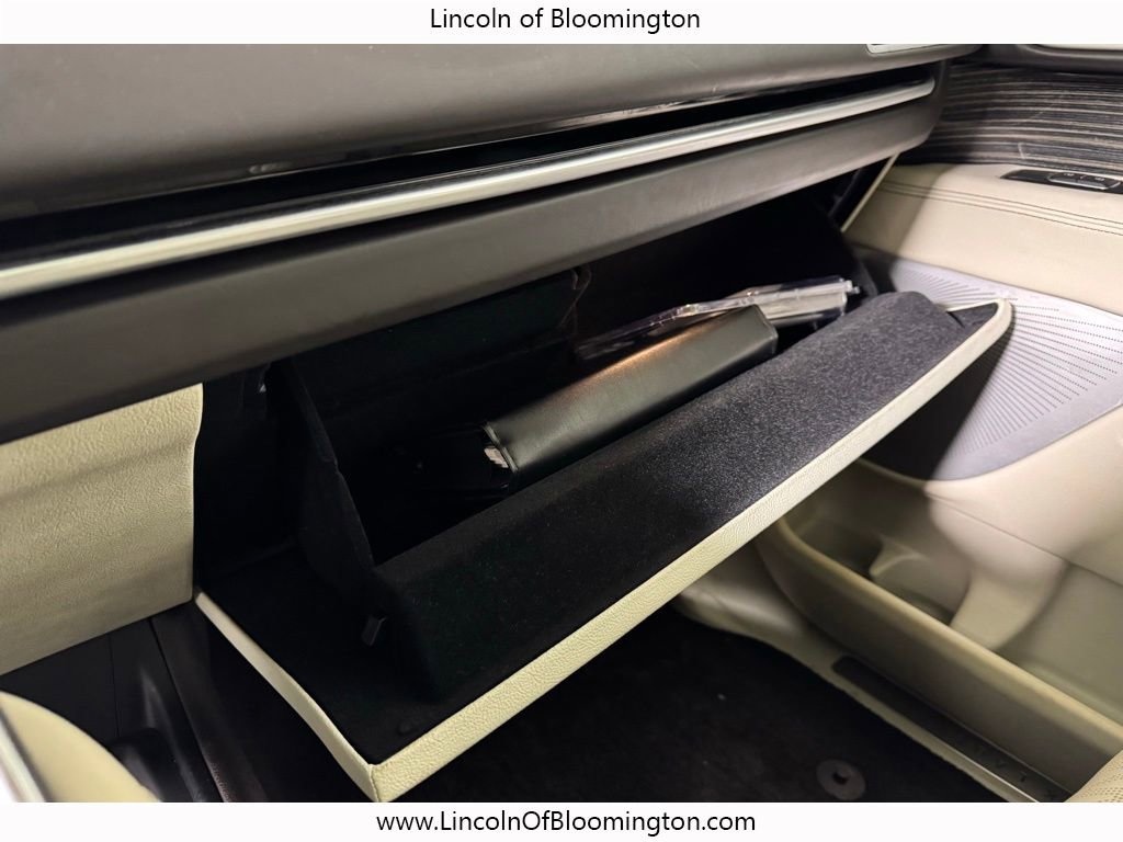 Certified 2022 Lincoln Navigator Black Label image 48