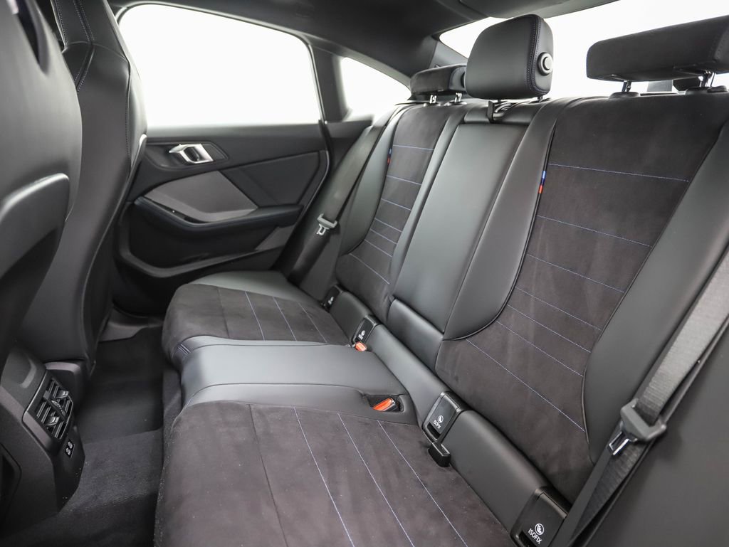 Used 2025 BMW M235i xDrive image 21