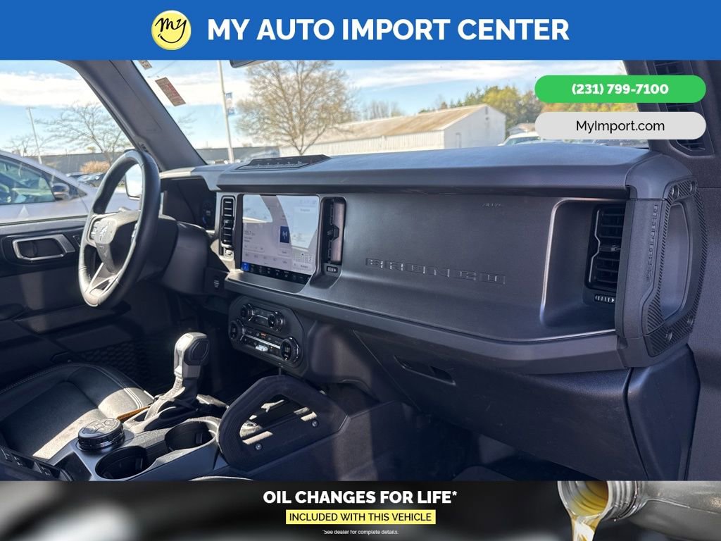 Used 2025 Ford Bronco Badlands AWD/4WD image 29