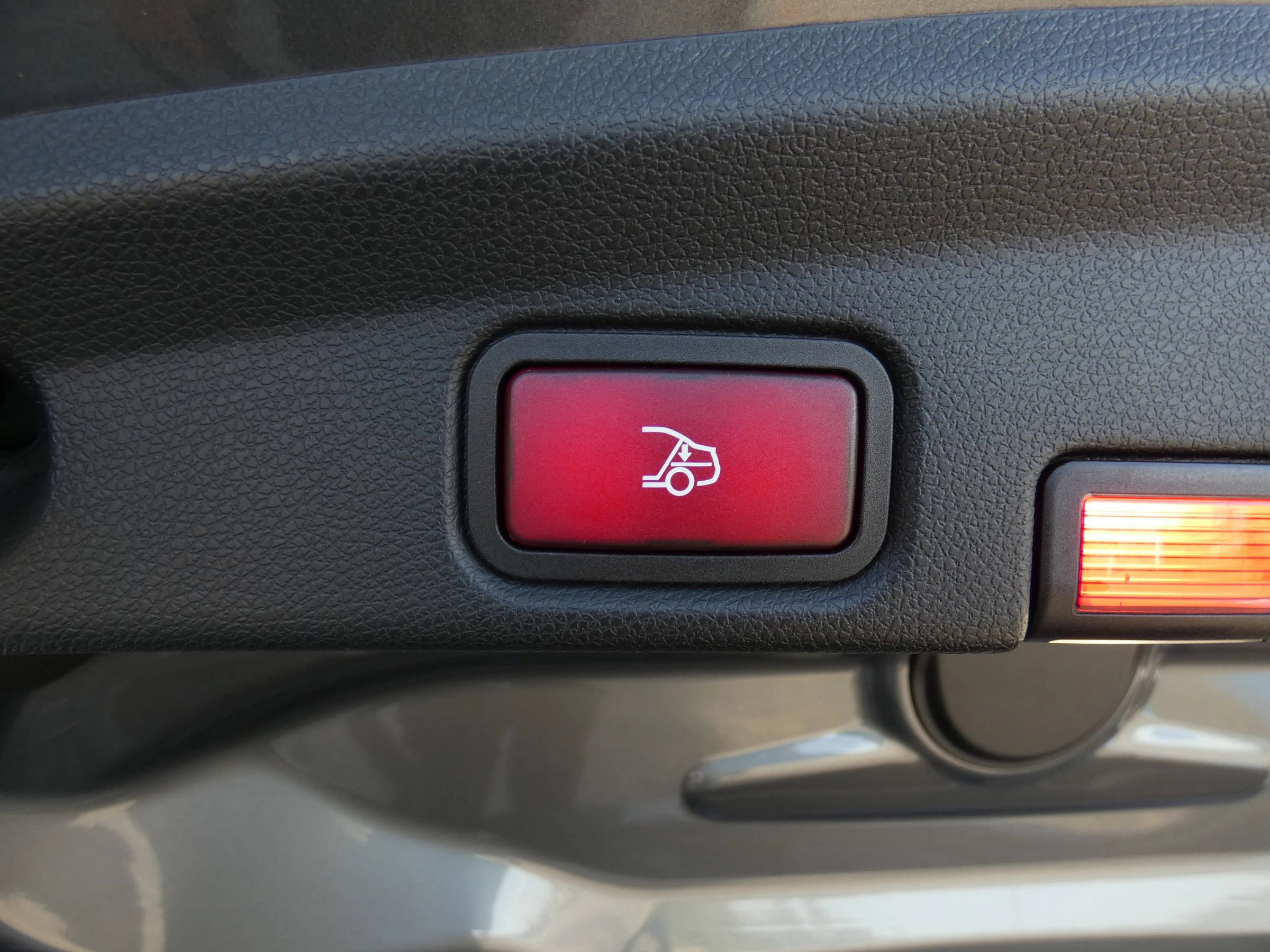 Used 2019 Mercedes-Benz E 450 Cabriolet image 74