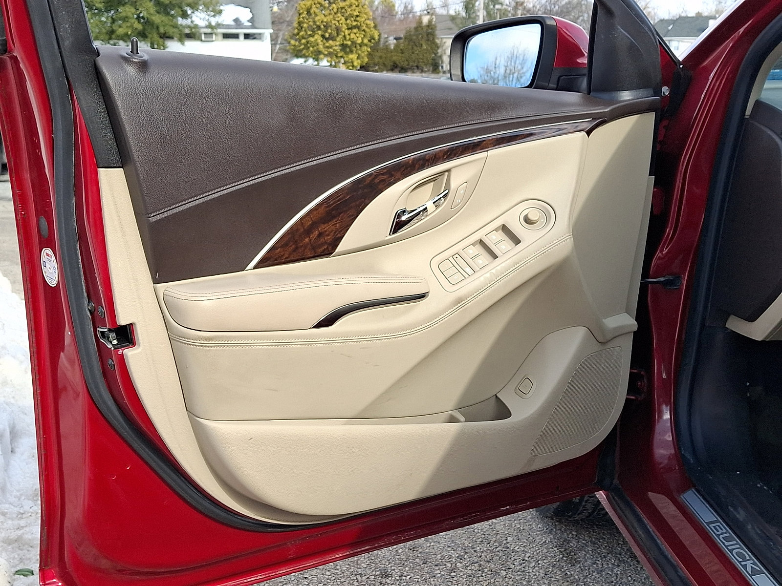 Used 2014 Buick LaCrosse Leather image 18