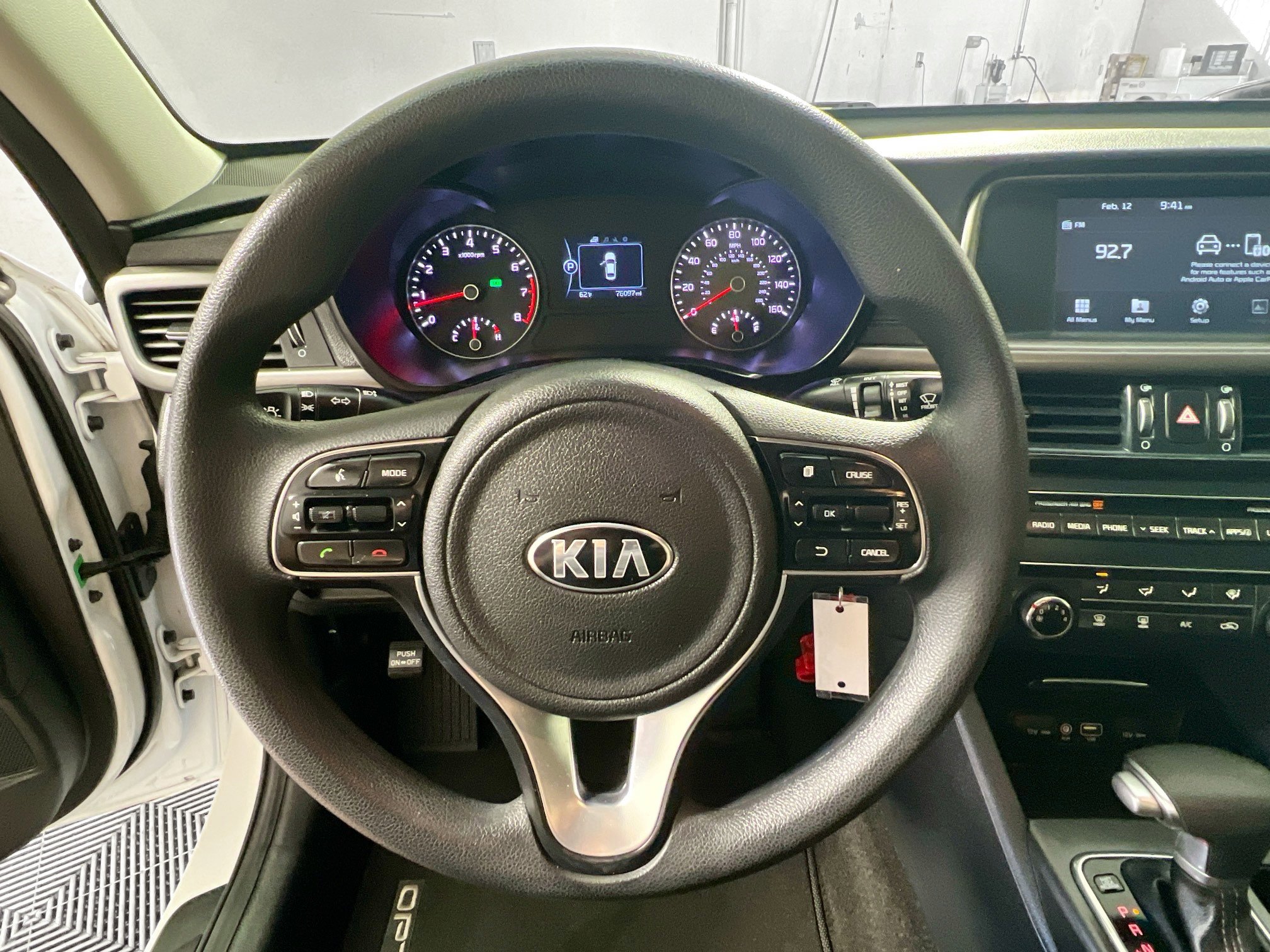 Used 2018 Kia Optima LX image 17