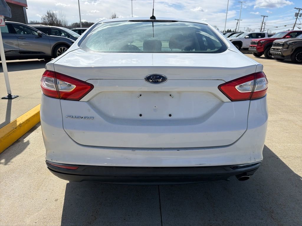 Used 2013 Ford Fusion S image 4