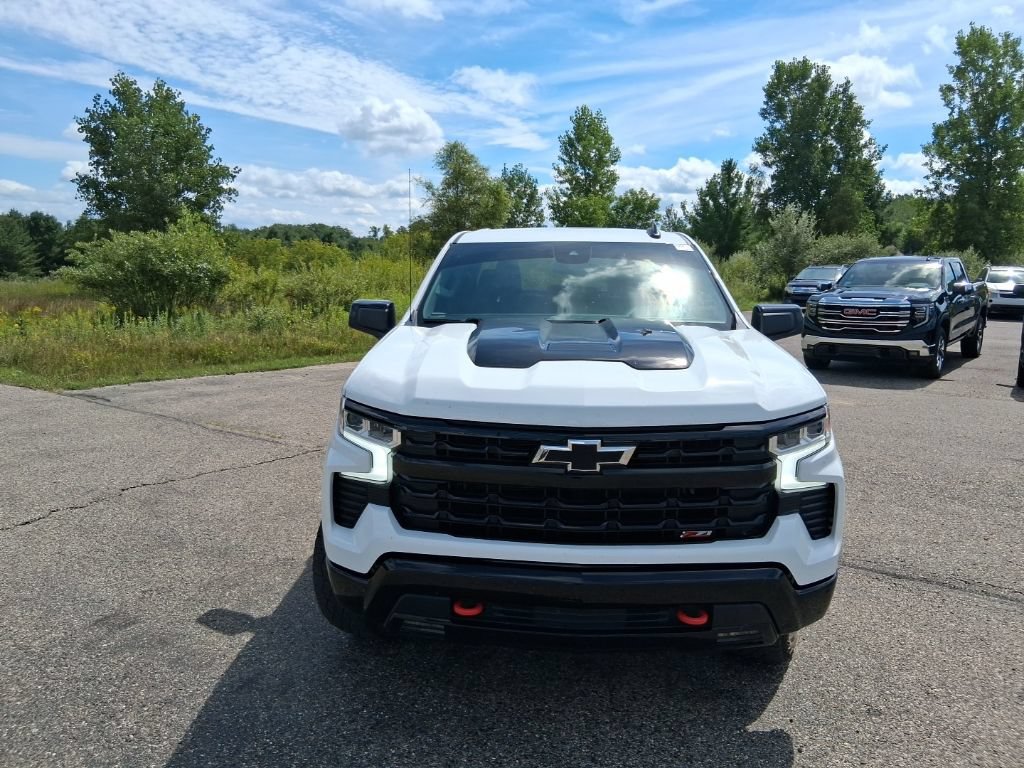 Used 2023 Chevrolet Silverado 1500 LT Trail Boss AWD/4WD image 9