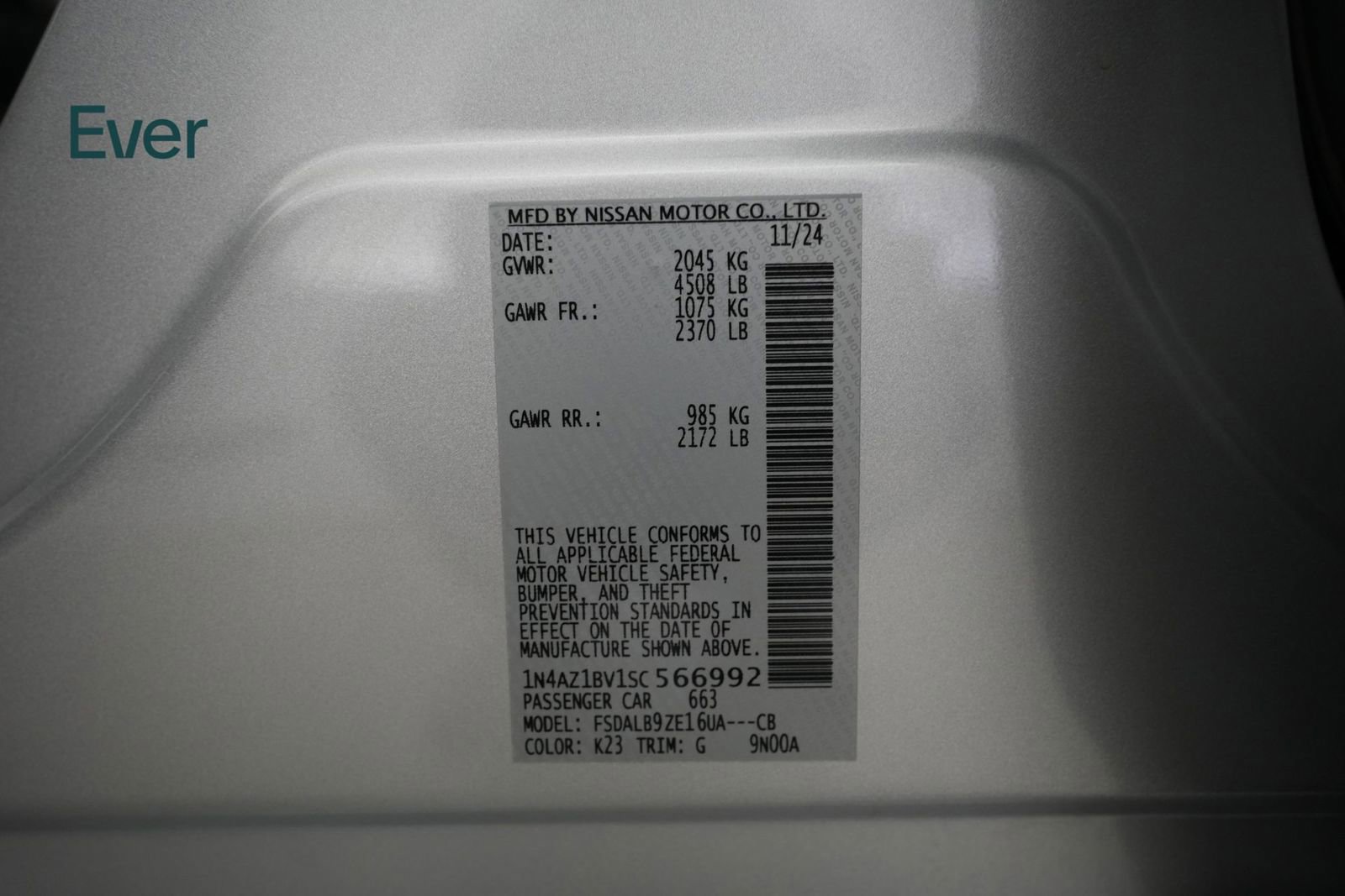 Used 2025 Nissan Leaf S FWD image 27