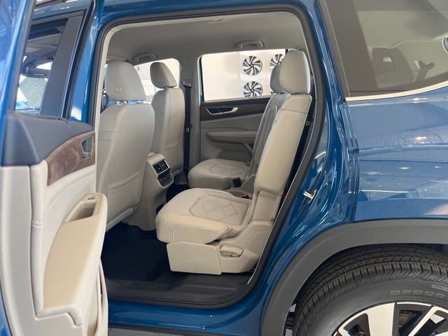 New 2025 Volkswagen Atlas SE image 16