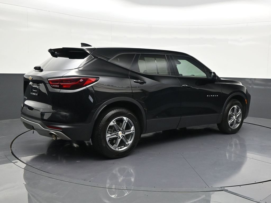 Used 2023 Chevrolet Blazer LT image 5