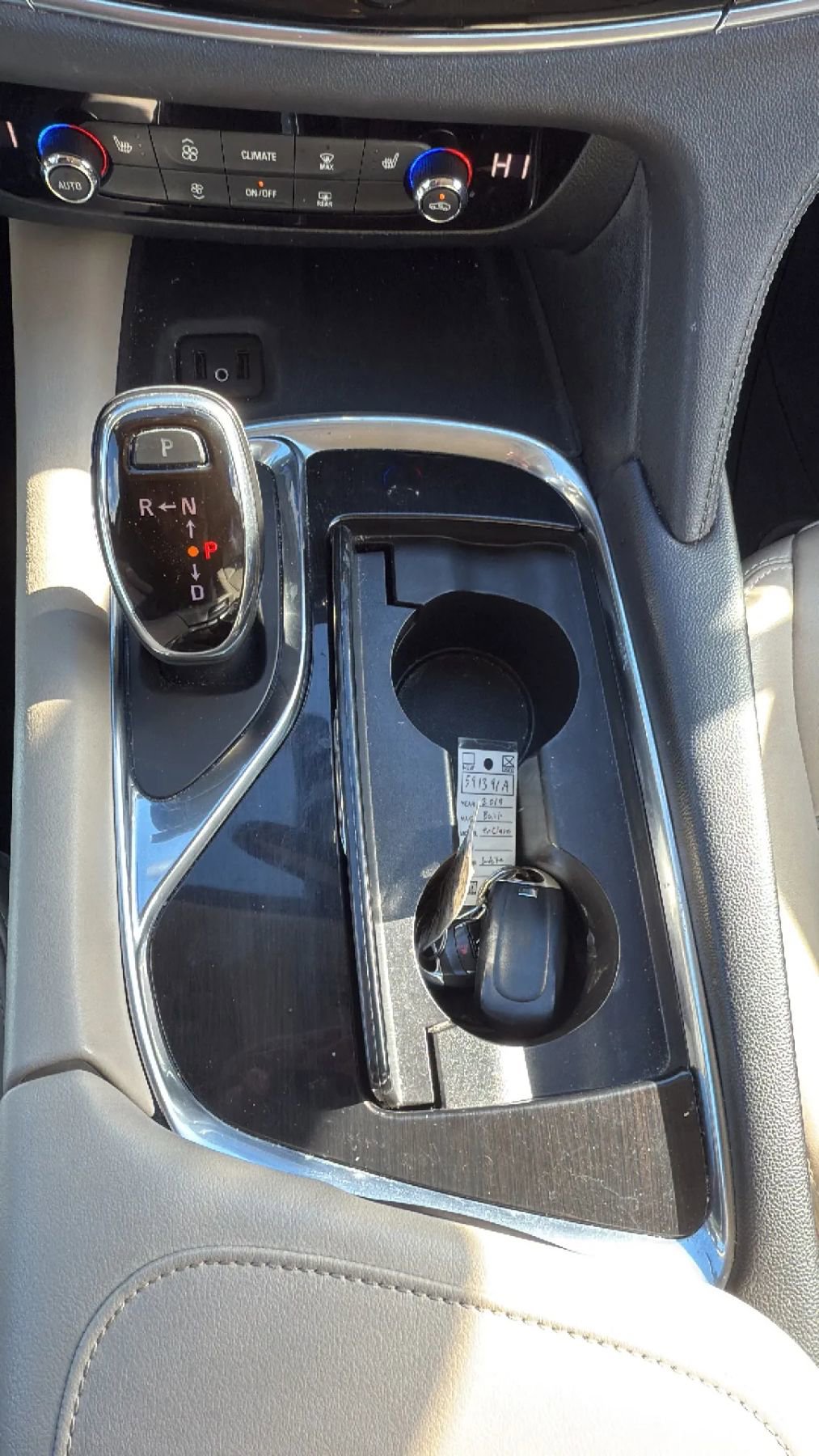 Used 2019 Buick Enclave Essence image 19