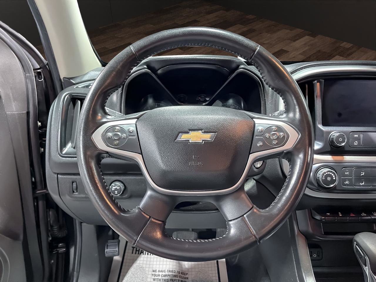 Used 2022 Chevrolet Colorado LT w/ Safety Package image 10