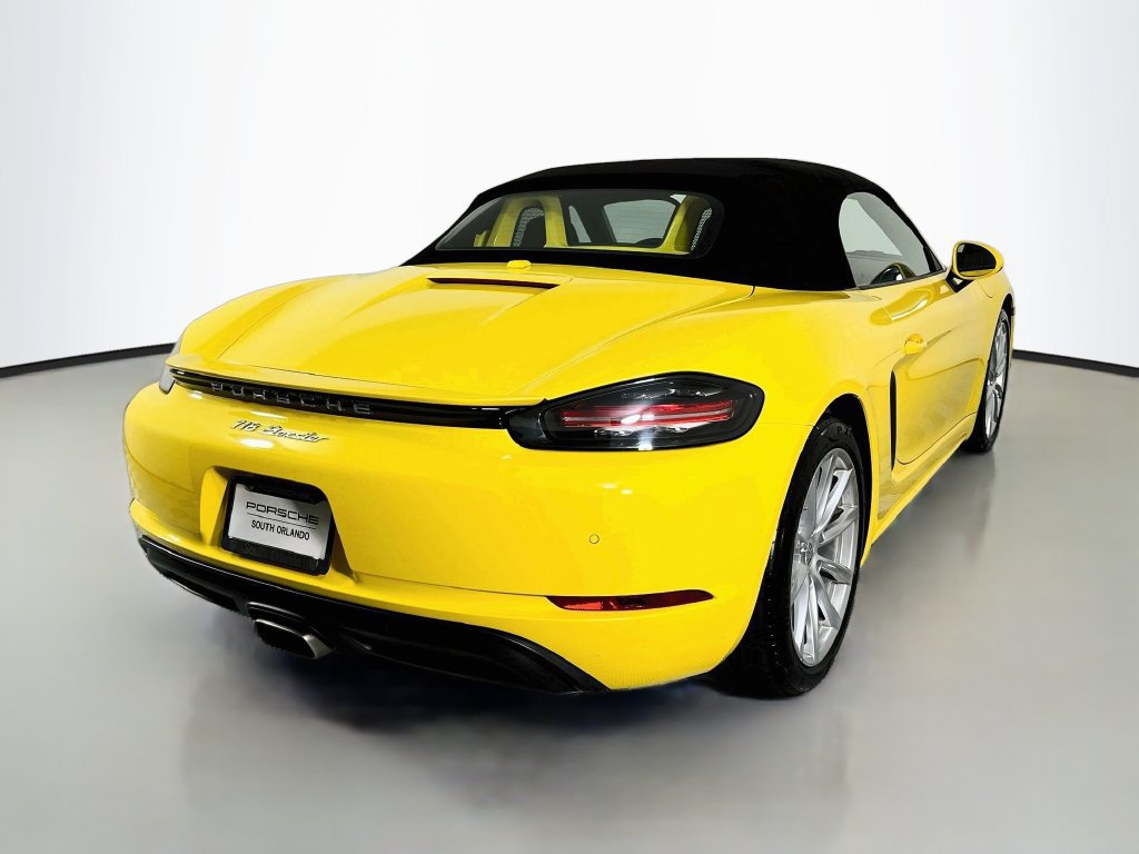 Used 2018 Porsche 718 Boxster RWD image 9