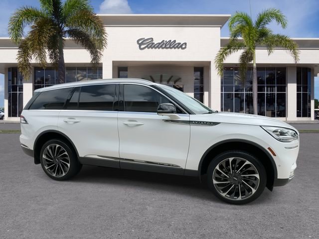 Used 2021 Lincoln Aviator Reserve w/ Equipment Group 202A image 17