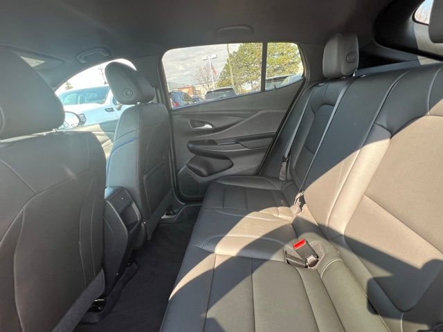 Used 2024 Buick Envista Sport Touring w/ Convenience I Package FWD image 12