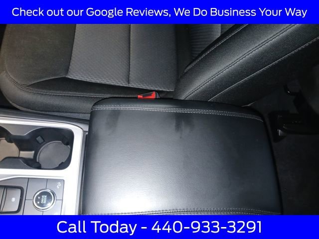 Used 2023 Ford Explorer XLT image 29