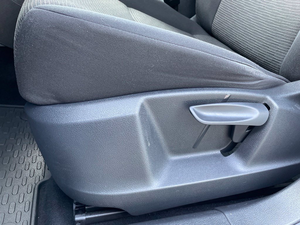Used 2018 Volkswagen Tiguan Limited AWD/4WD image 12