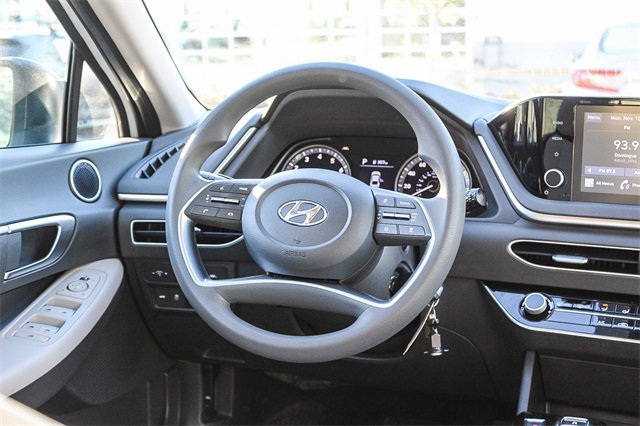 Used 2023 Hyundai Sonata SE image 19