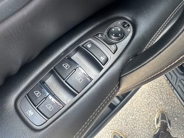 Used 2023 Nissan Armada Platinum w/ Captain's Chairs Package image 30