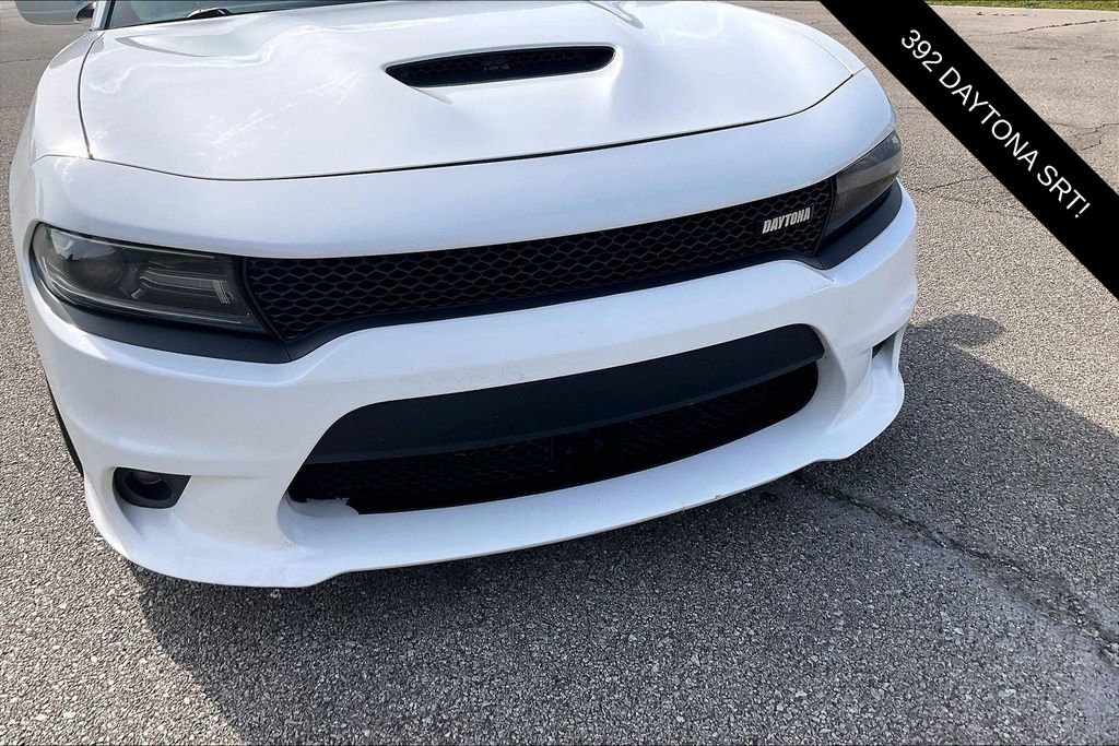 Used 2017 Dodge Charger R/T RWD image 28
