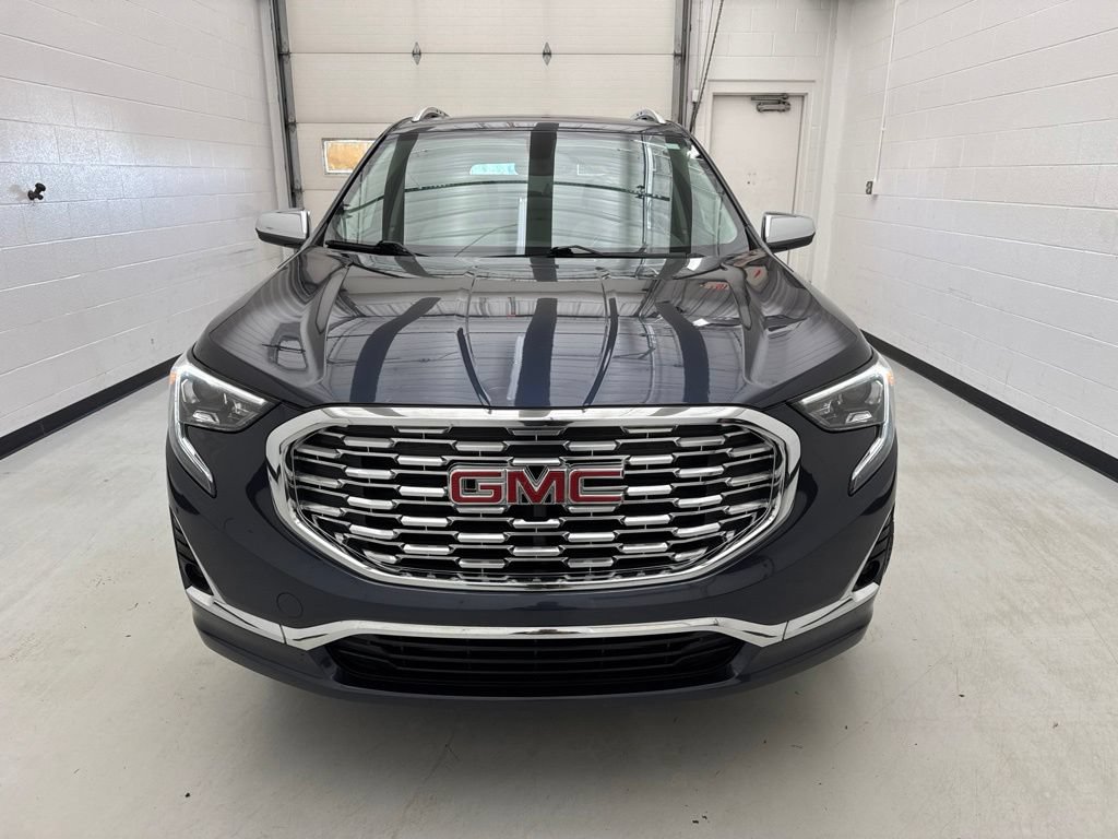 Used 2019 GMC Terrain Denali AWD/4WD image 2