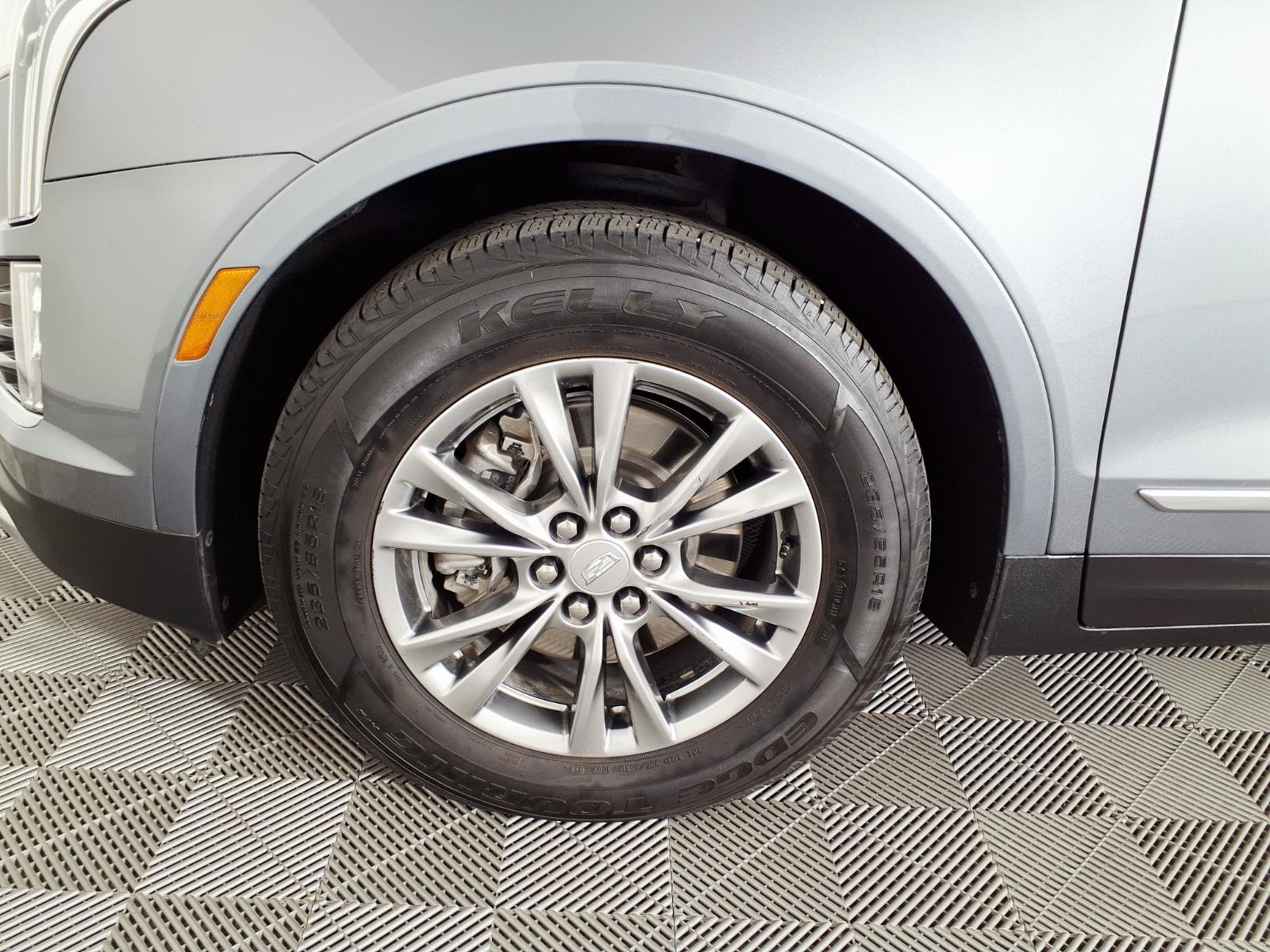Used 2021 Cadillac XT5 Premium Luxury FWD image 7