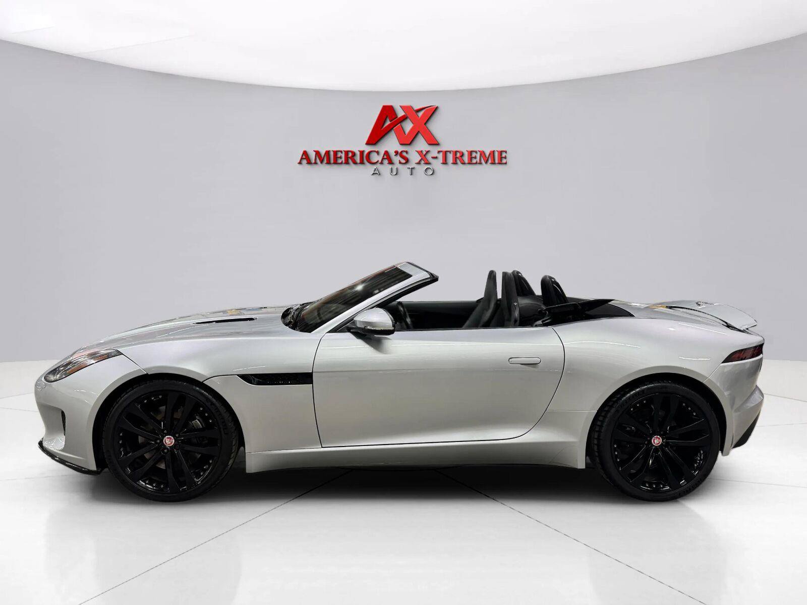 Used 2019 Jaguar F-TYPE Convertible RWD image 25