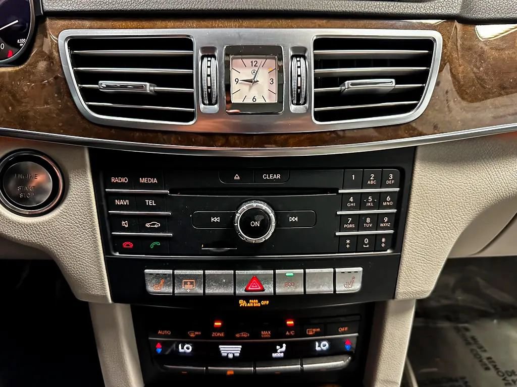 Used 2016 Mercedes-Benz E 350 Sedan image 42
