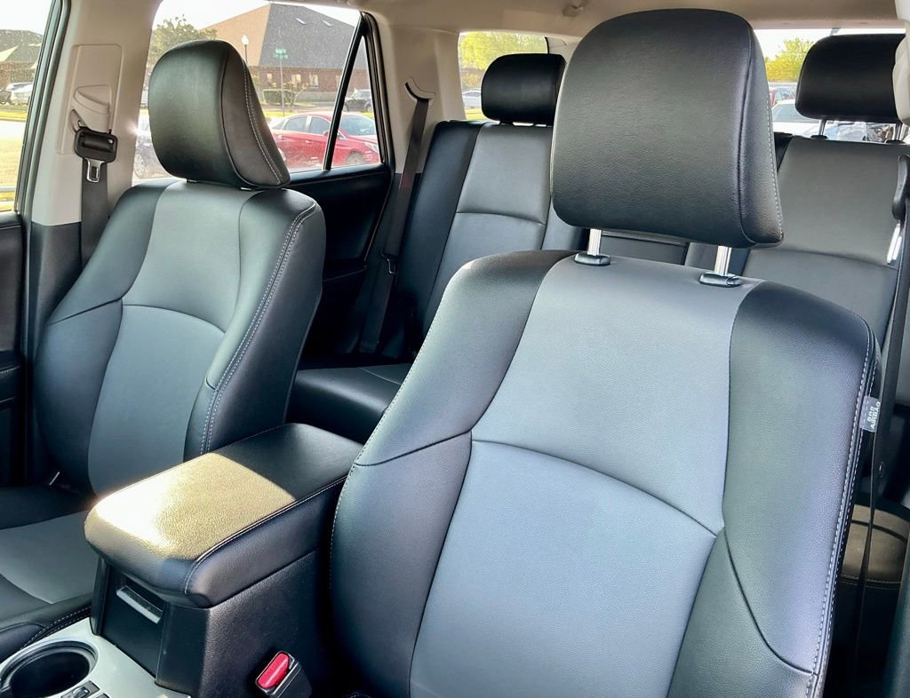 Used 2022 Toyota 4Runner SR5 Premium w/ Moonroof Package image 41