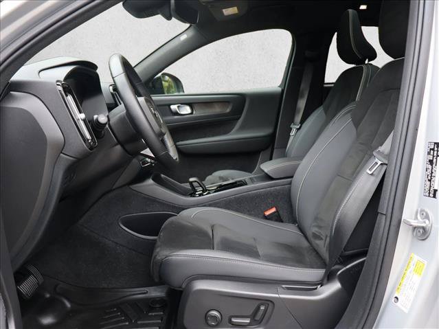 Used 2023 Volvo C40 P8 Recharge Plus AWD/4WD image 20