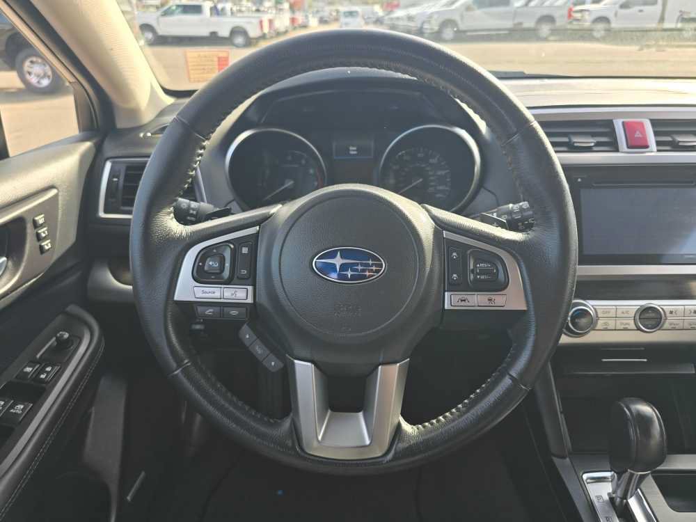 Used 2017 Subaru Outback 2.5i Limited AWD/4WD image 11