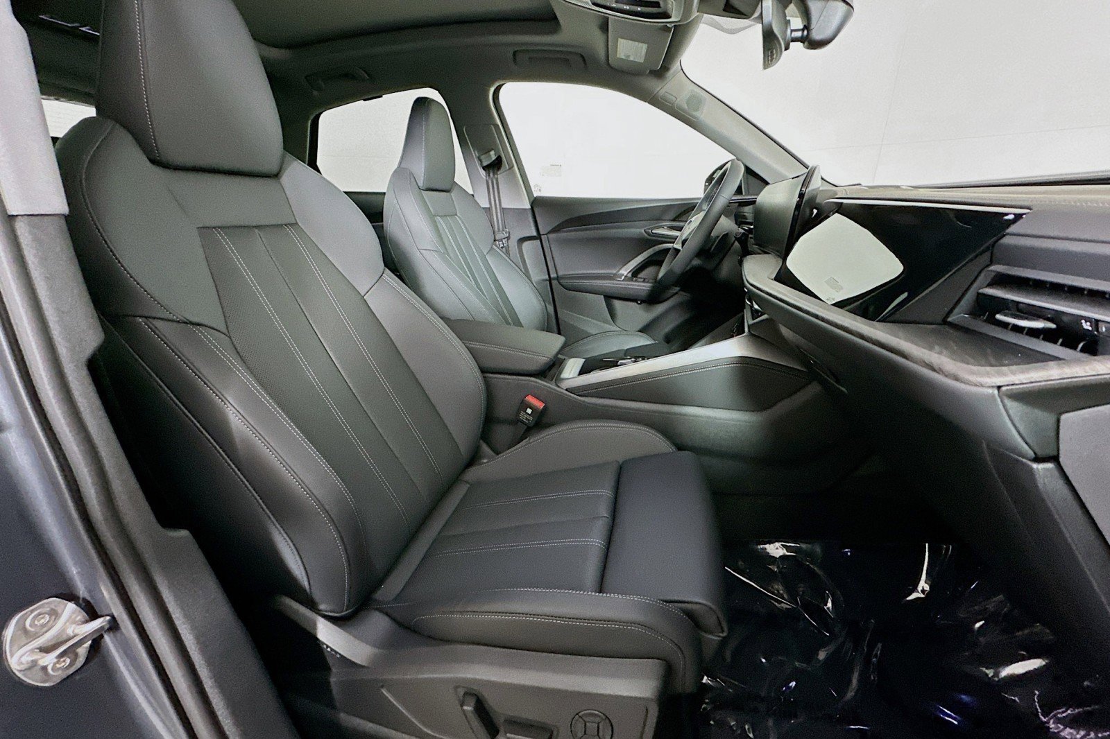 New 2025 Audi Q5 Premium Plus image 8