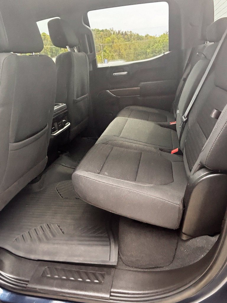 Used 2021 Chevrolet Silverado 1500 LT Trail Boss AWD/4WD image 9