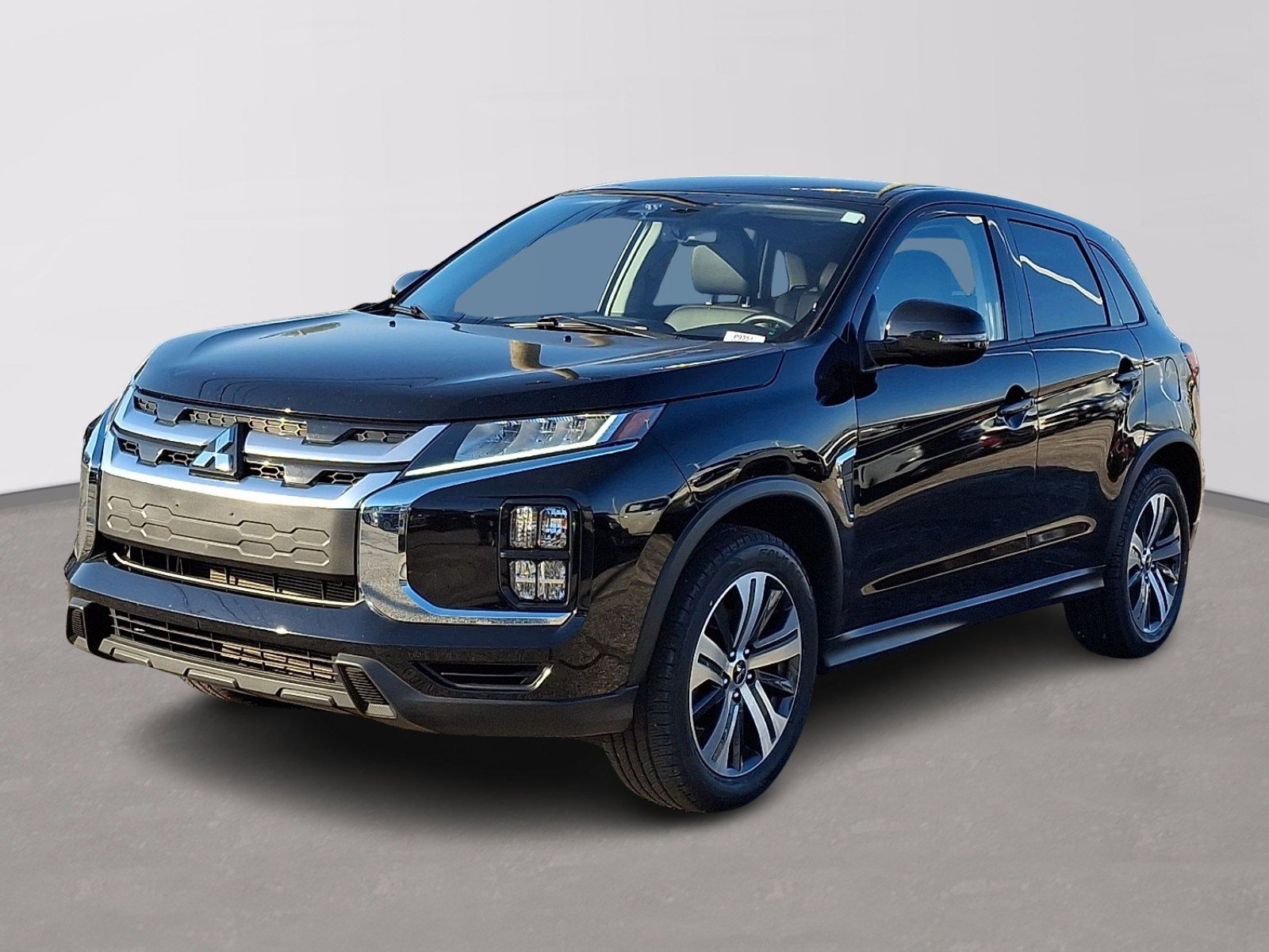 Used 2024 Mitsubishi Outlander Sport SE image 3