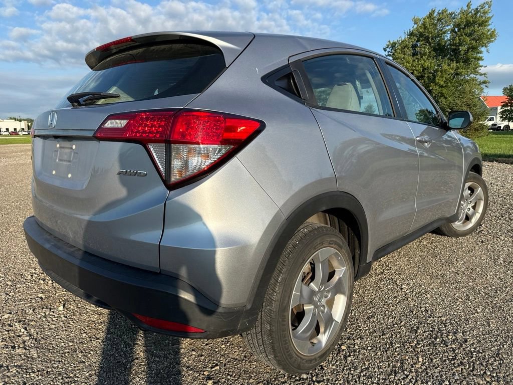 Used 2022 Honda HR-V LX image 10