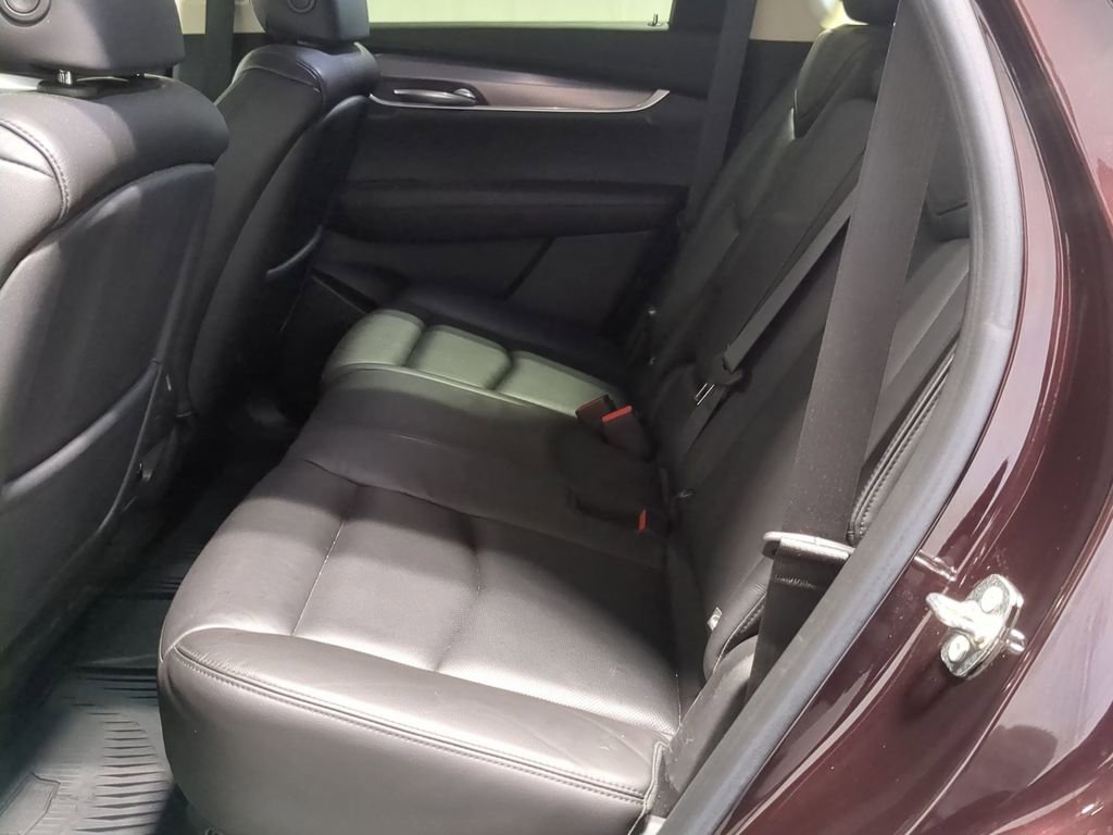 Used 2018 Cadillac XT5 Luxury w/ Driver Awareness Package image 26